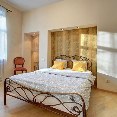 Romantic City Center Apartment In Old Town VNO Buitenkant foto