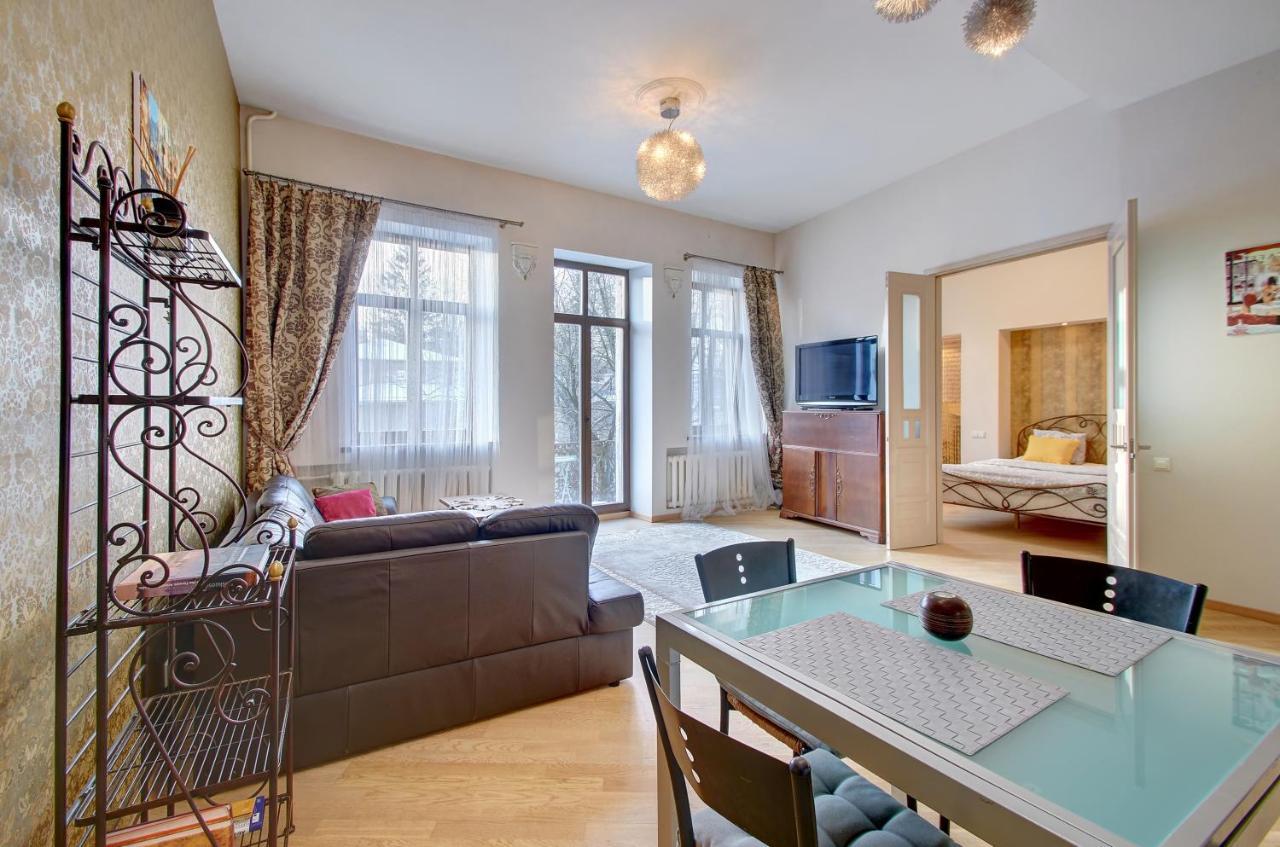 Romantic City Center Apartment In Old Town VNO Buitenkant foto